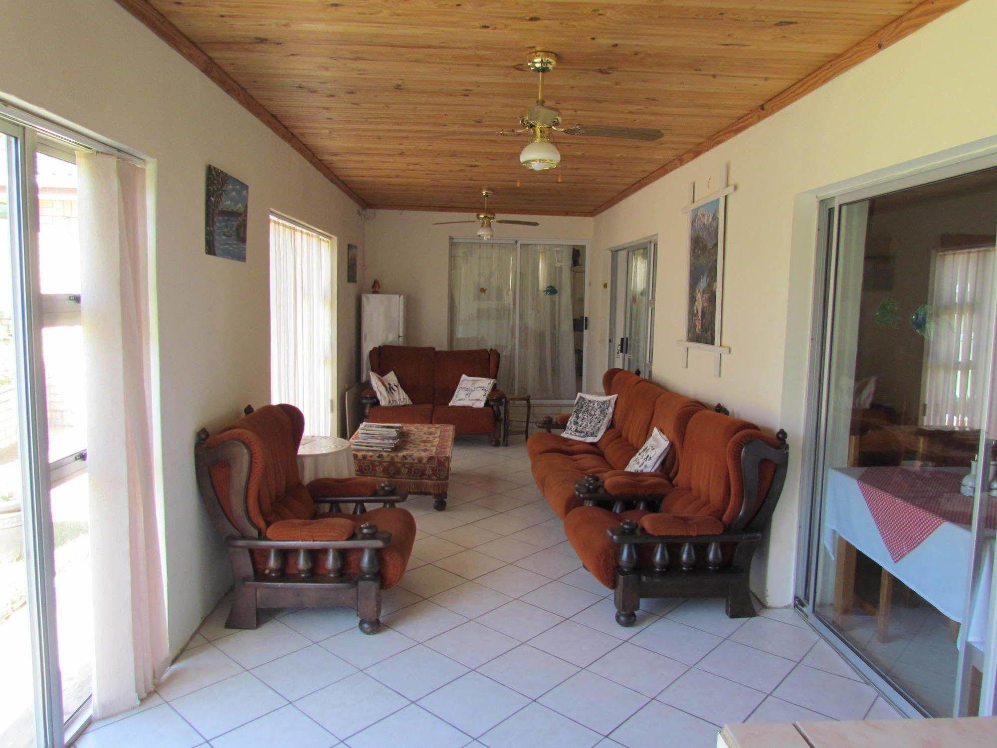 Blue Horizon Bay Guest House Van Stadensriviermond Eksteriør bilde